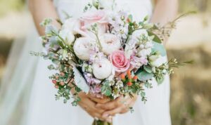 wedding flowers that look expensive